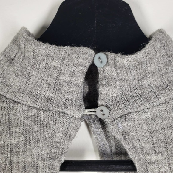 Saints + Secrets Balloon Sleeve Open Back Sweater XS - Picture 5 of 7